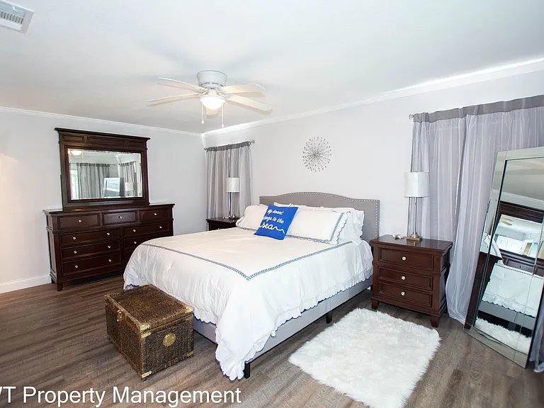 57 Florida Park Dr — Photo 17