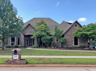 608 NW 159th St, Edmond, OK 73013
