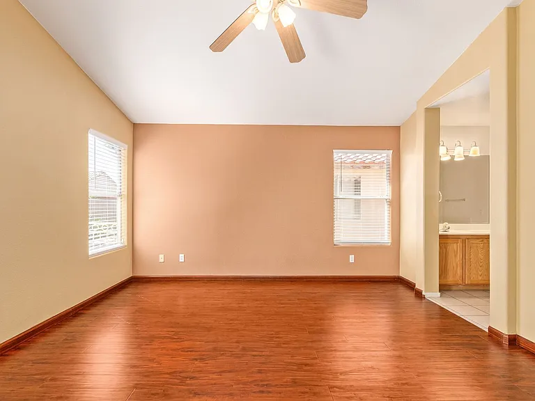 1477 Rancho Ridge Dr — Photo 18