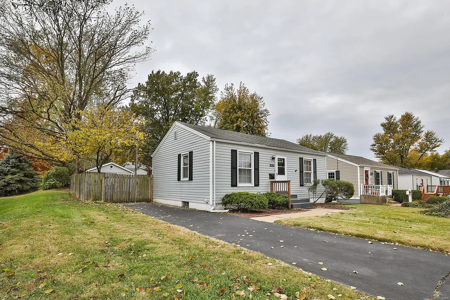 9306 Bataan Dr photo 1