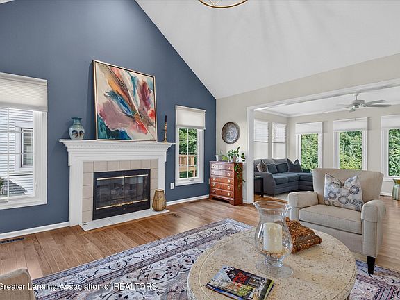 5th image of 6014 Madeira Dr