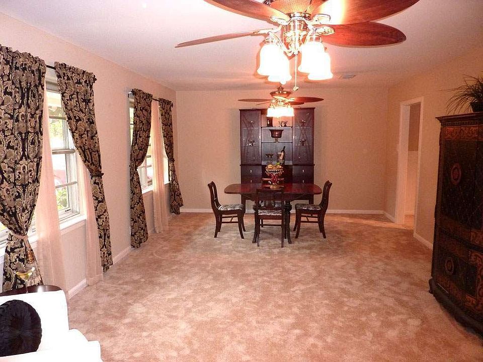 2nd image of 8914 Colleen Rd