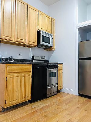 1st image of 204 E 32nd St #5FE