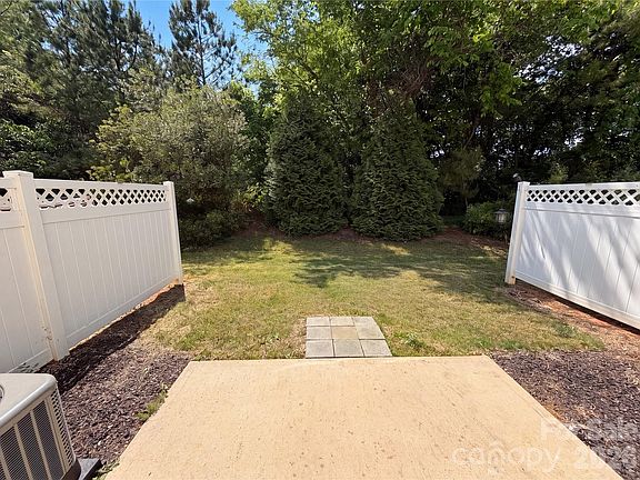 3rd image of 10311 Bunclody Dr