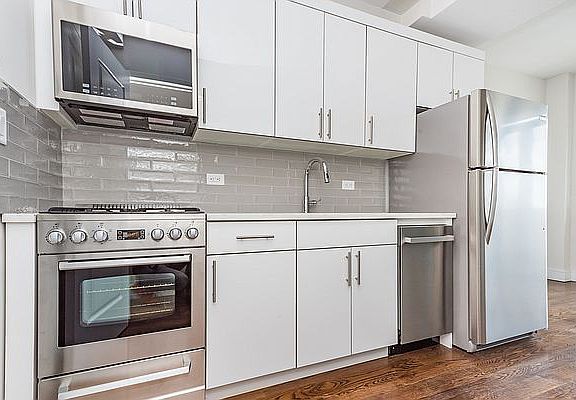 3rd image of 27-17 21st St #8A