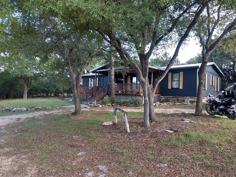 Home is newly painted.