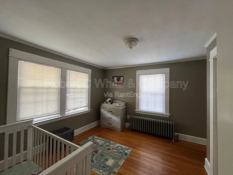 109 Ardmore St — Photo 12