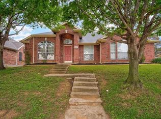 452 W Corporate Dr, Lewisville, TX 75067