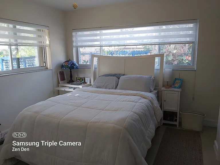 425 NE 20th St — Photo 14