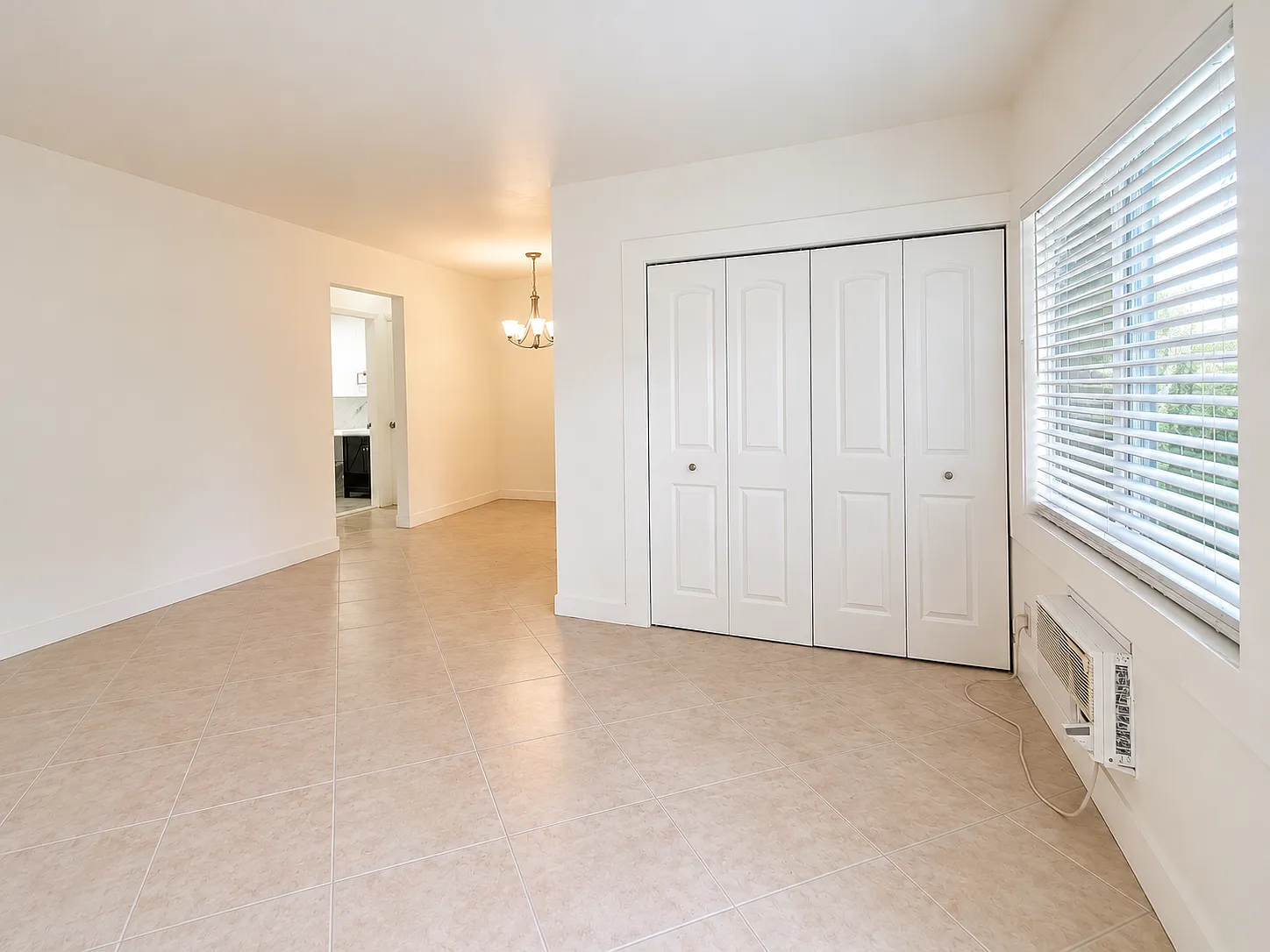 1 bed, 900 sqft, $1,675 — Photo 3