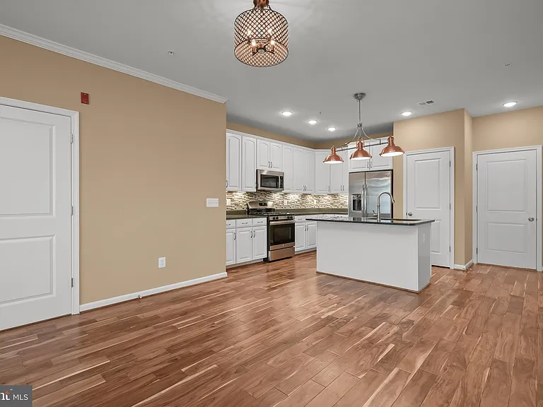 1304 Ribbon Limestone Ter SE — Photo 6