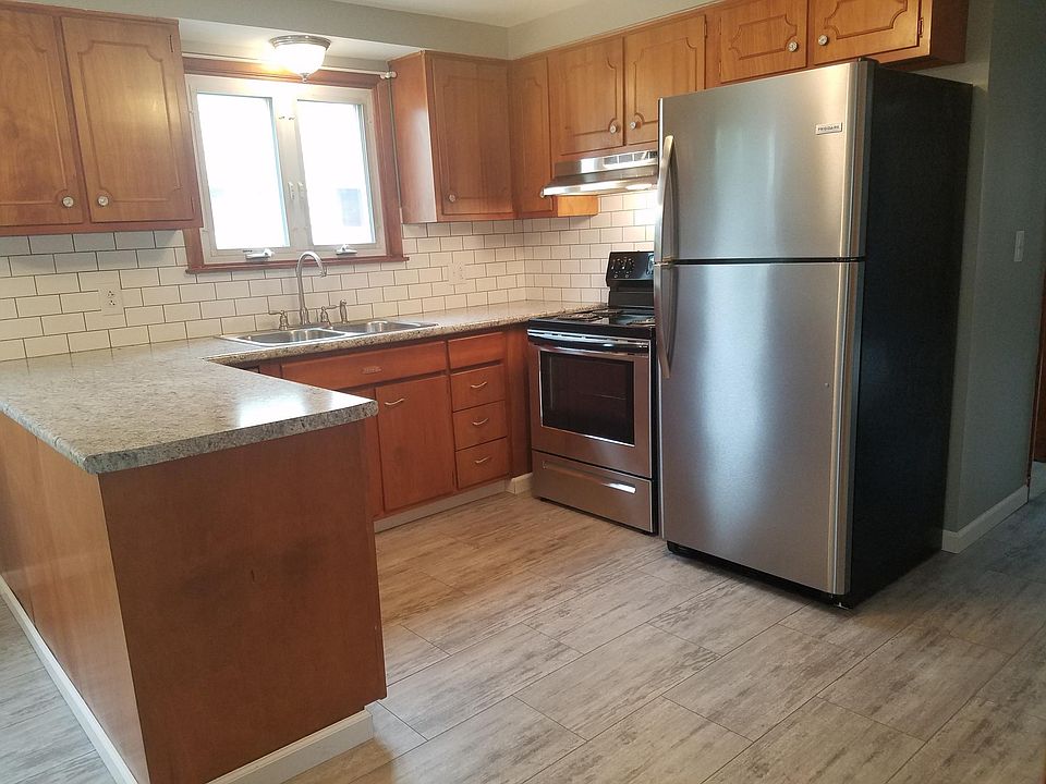 1st image of 411 Callodine Ave