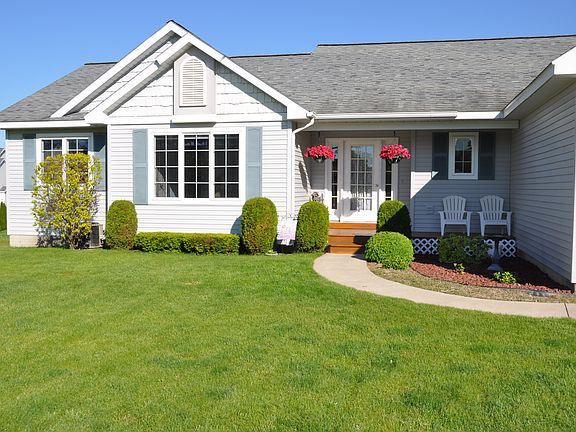 3rd image of 4254 Stoneridge Dr