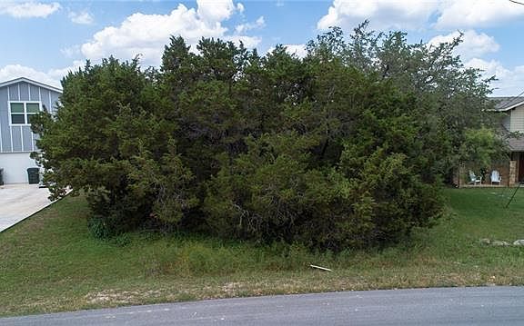 3rd image of 506 Errol Dr