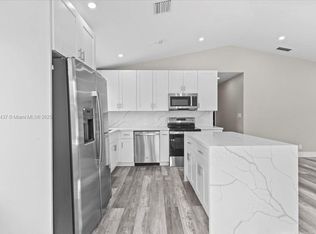 6120 SW 63rd Ct, South Miami, FL 33143