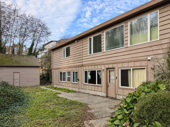 1813 Taylor Ave N, Seattle, WA 98109