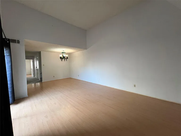 139 Trellis Pl — Photo 6