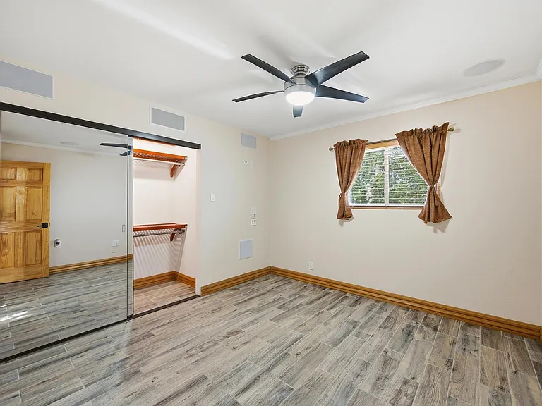 8030 E Oak St — Photo 9