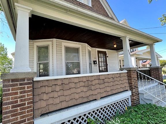 3rd image of 505 Cleveland St