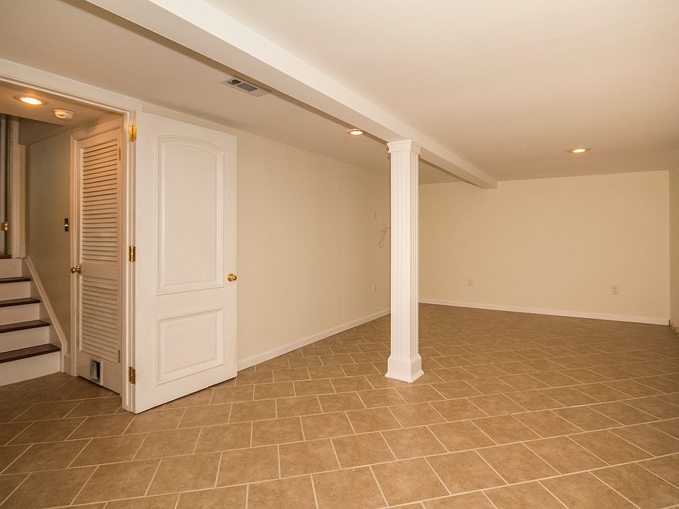 2nd image of 116 Othoridge Rd
