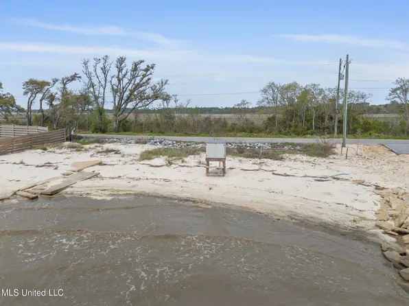Belle Fontaine Dr Lot 30, Ocean Springs, MS 39564