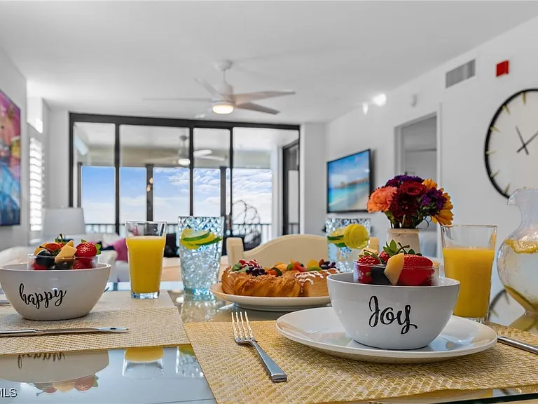 9415 Gulf Shore Dr #501 — Photo 31