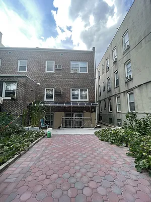 Rented by Oxford Property Group | media 20