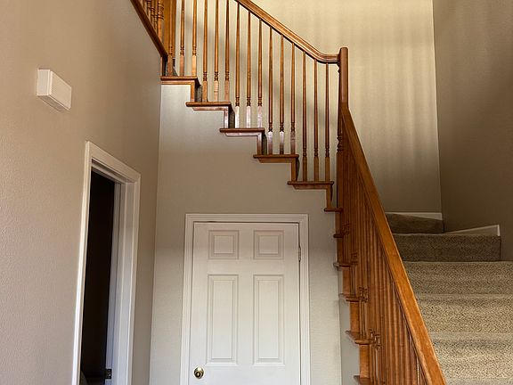4th image of 616 Bristol Ct