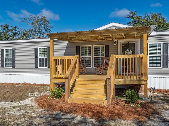 3rd image of 22 Posey Rd