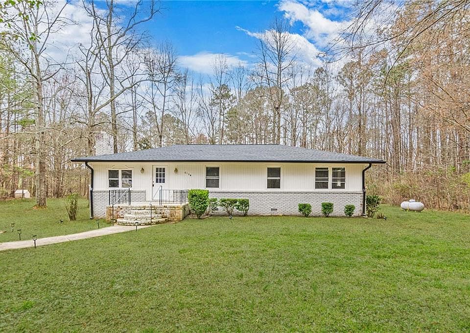 1st image of 616B Inman Rd