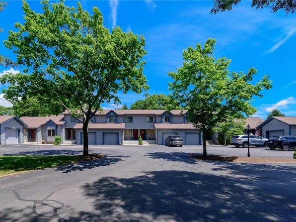 260 Sweet Allen Farm Rd APT B6, South Kingstown, RI 02879