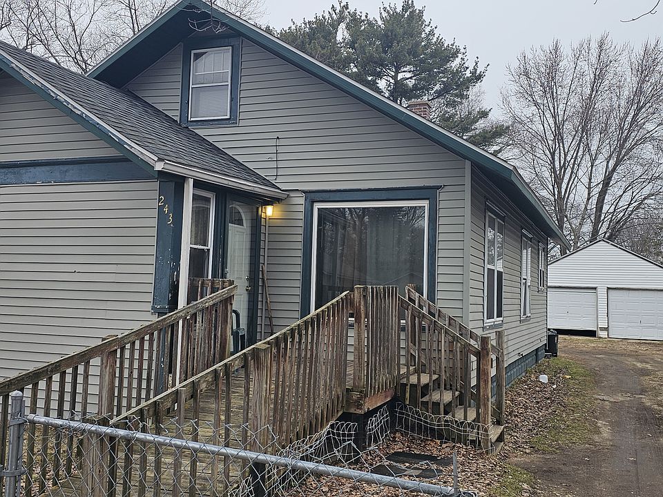 1st image of 243 Parker Ave