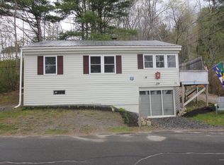 58 Lake St, Sabattus, ME 04280