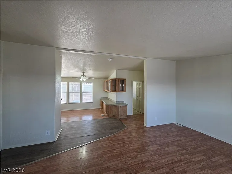 3560 Estes Park Dr — Photo 15