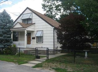 78 Craigie Ave, Woonsocket, RI 02895