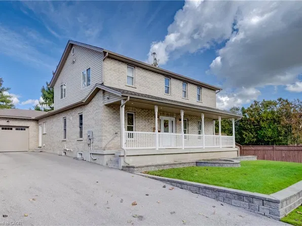34 Braun St, Kitchener, ON N2H 3R4