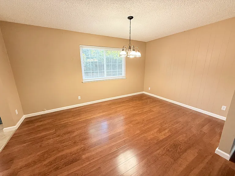 6881 Kettering Cir — Photo 6