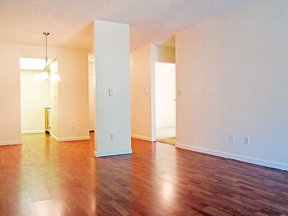 2nd image of 14665 Ne 34th St #B-23