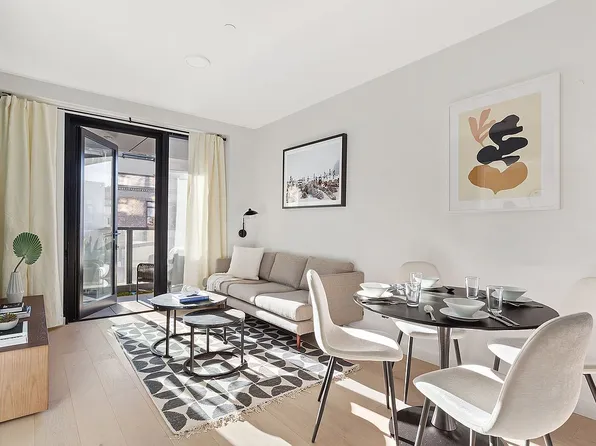 300 W 30th St APT 3D, New York, NY 10001