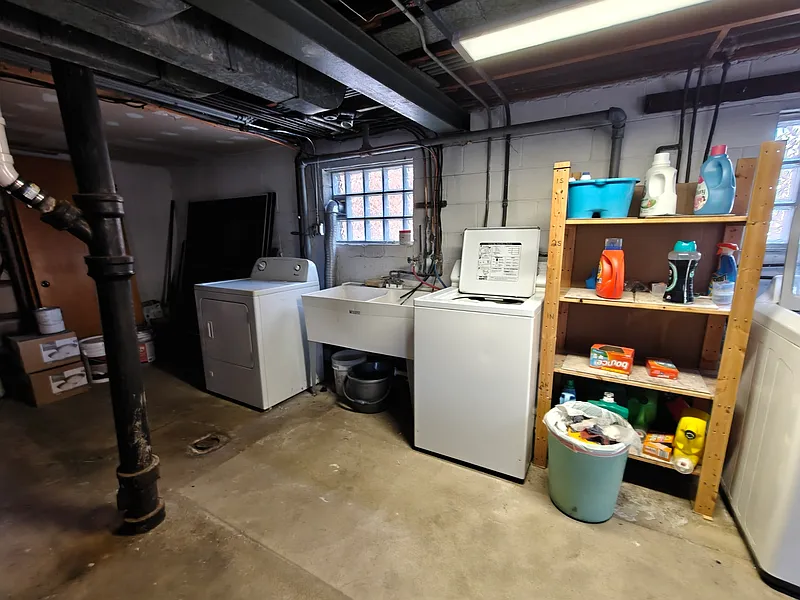 Thumbnail 12
