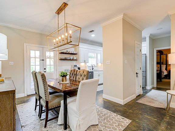 5th image of 8 Knollwood Ln