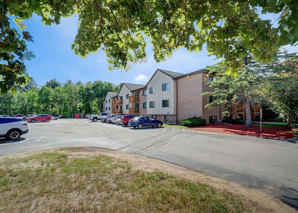 1st image of 5 Lancelot Court #2