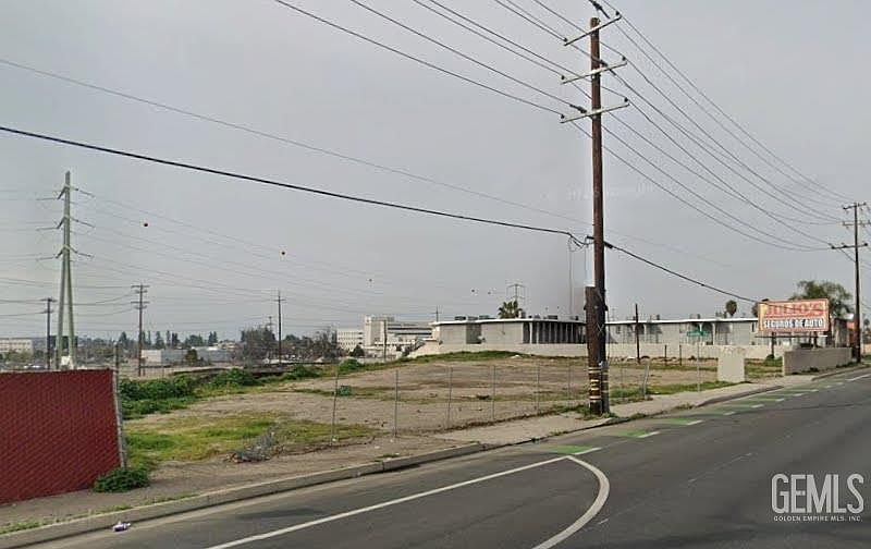 1st image of 3207 Union Ave