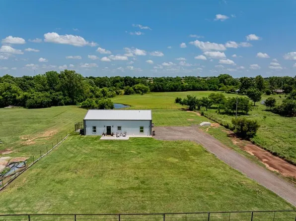 831 County Street 2917, Tuttle, OK 73089