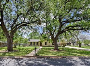 120 Woodland Rd, Georgetown, TX 78628