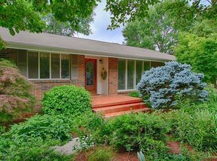 727 S Peters Rd, Knoxville, TN 37922