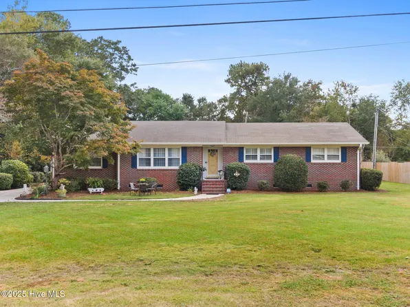 3830 Edgewood Road, Wilmington, NC 28403