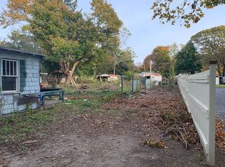 30 Corey Ave, North Kingstown, RI 02852