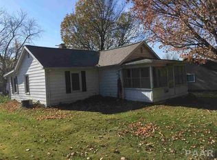 606 E Adams St, Washington, IL 61571