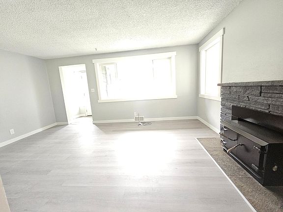 3rd image of 13218 8th Pl SW